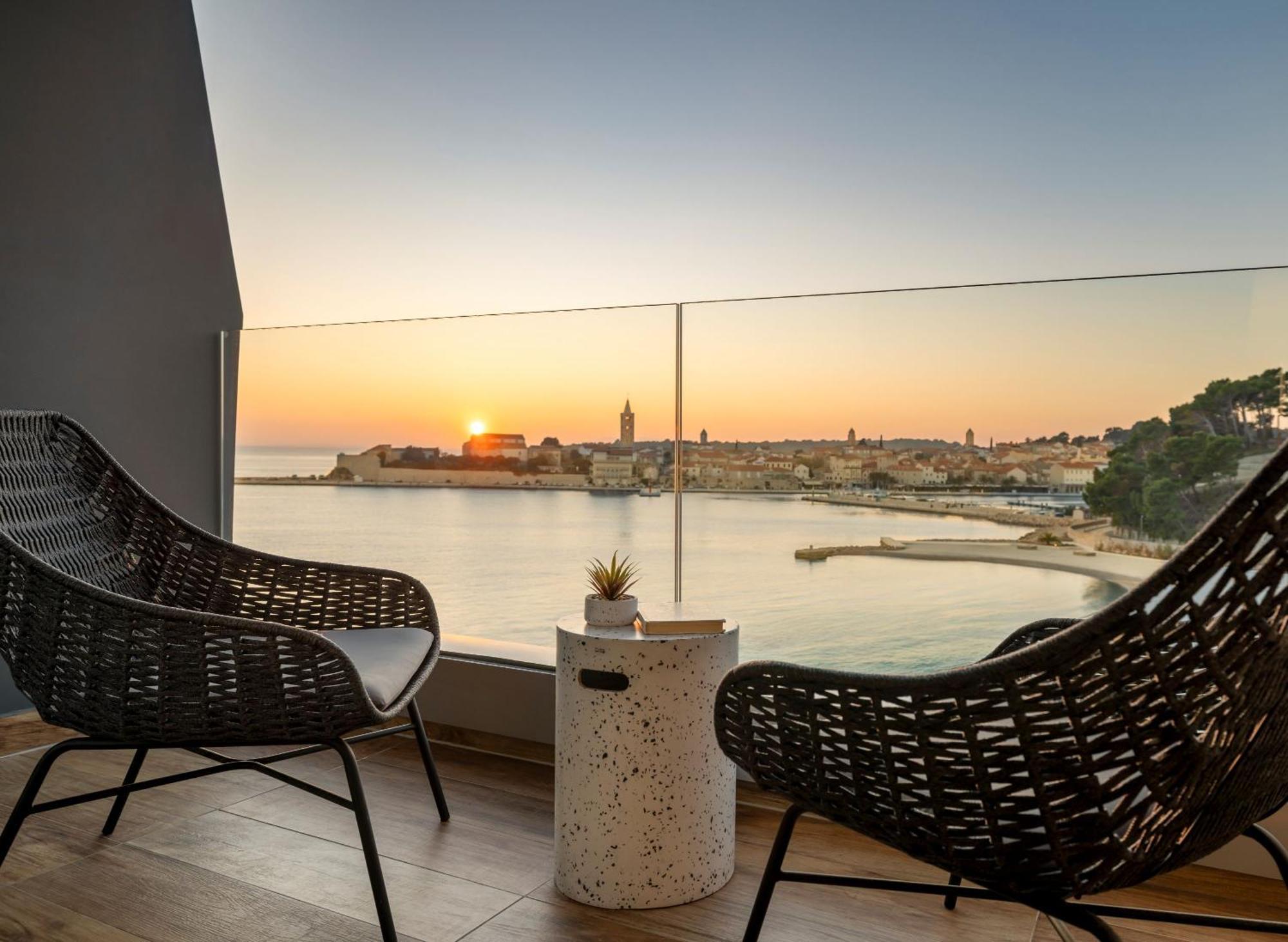 Valamar Padova Hotel Banjol Εξωτερικό φωτογραφία